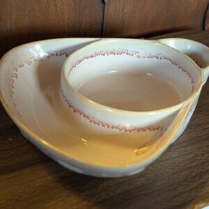 White Handheld Chip & Dish/Chips & Salsa Dish